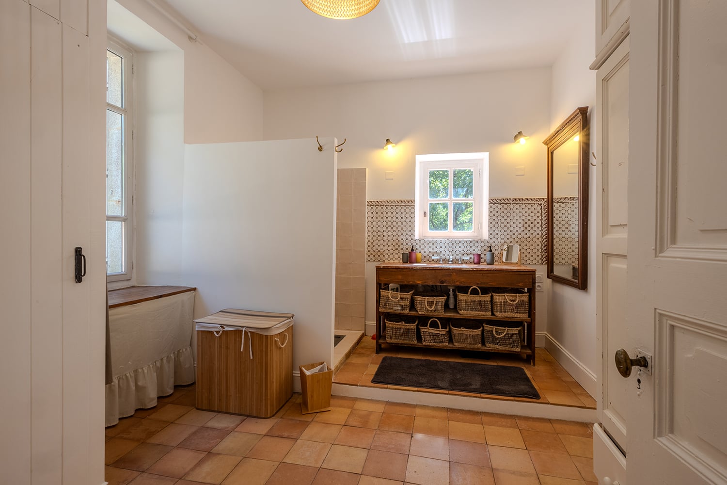 Bathroom | Holiday home in Aude