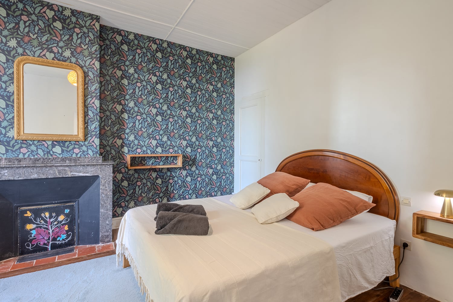 Bedroom | Holiday home in Aude