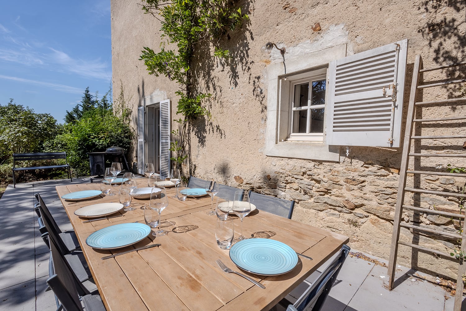 Dining terrace