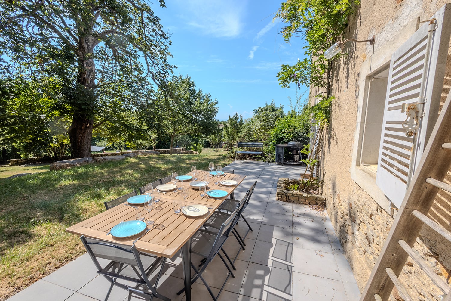 Dining terrace