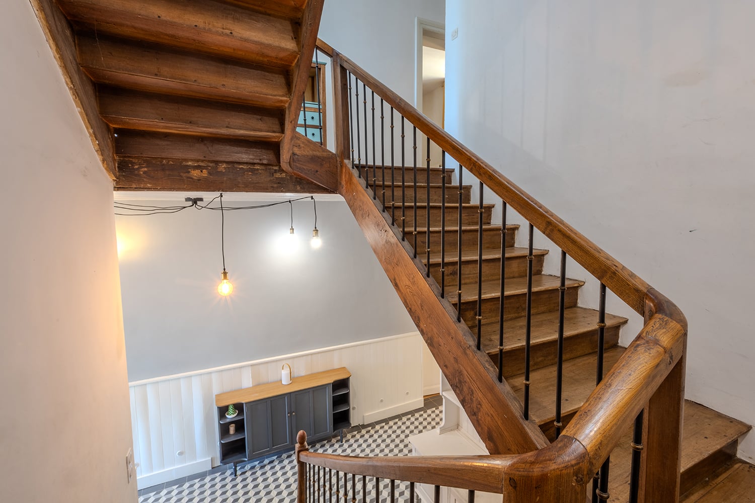 Staircase | Holiday home in Aude