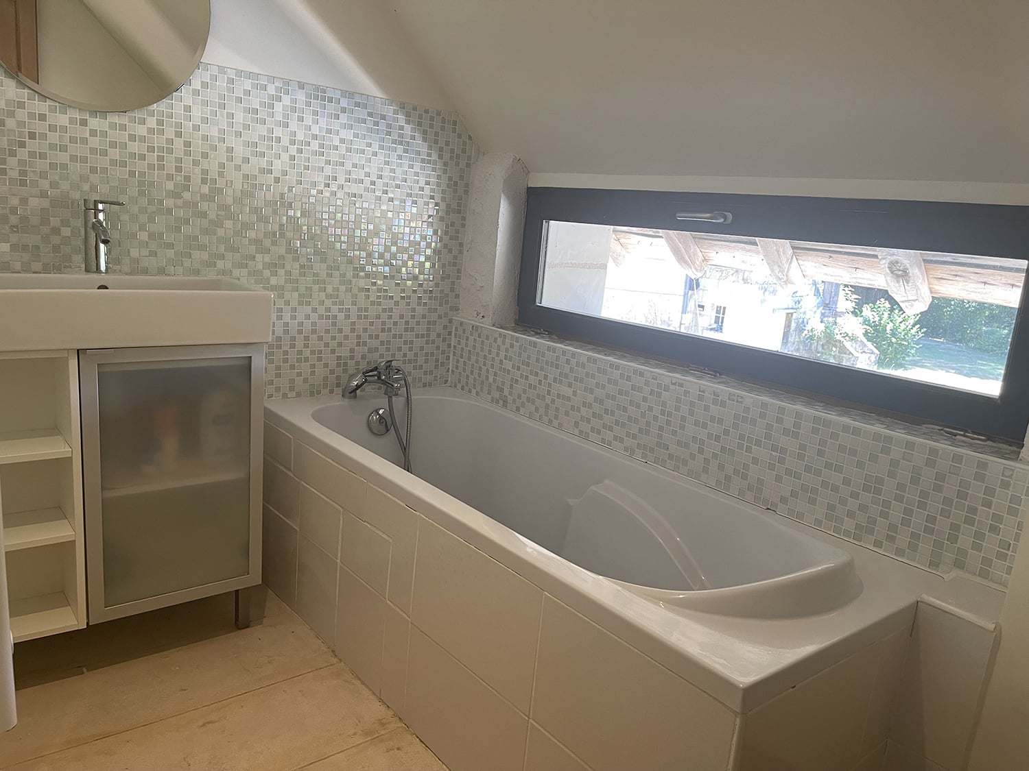 Bathroom | Holiday home in Maine-et-Loire