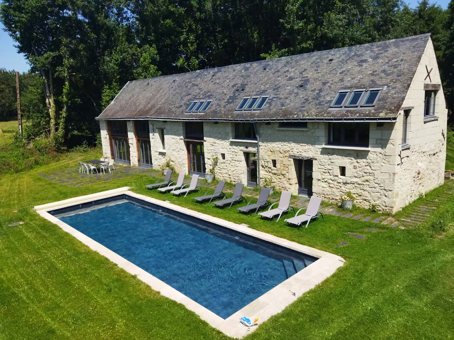 Maison de vacances dans le Maine-et-Loire avec piscine privée chauffée