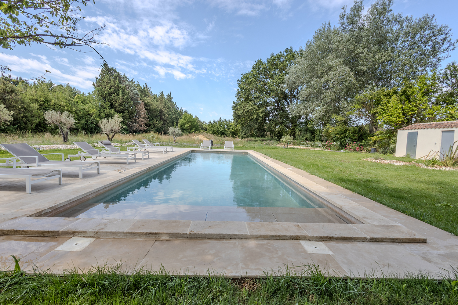 Private pool