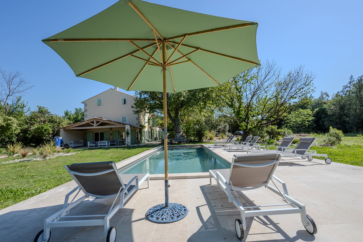 Private pool