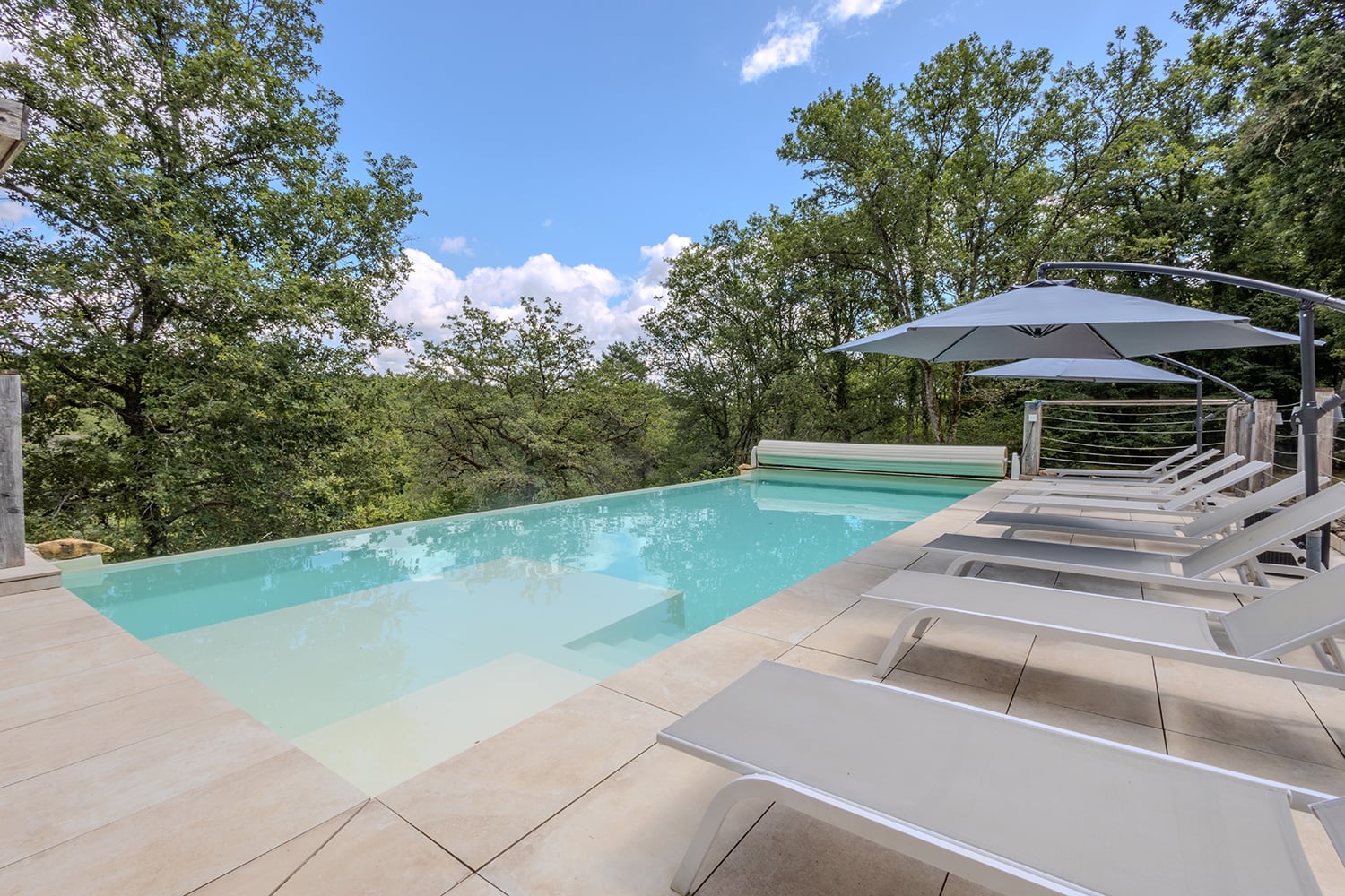 Private pool