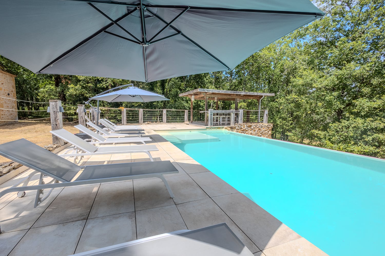 Private pool