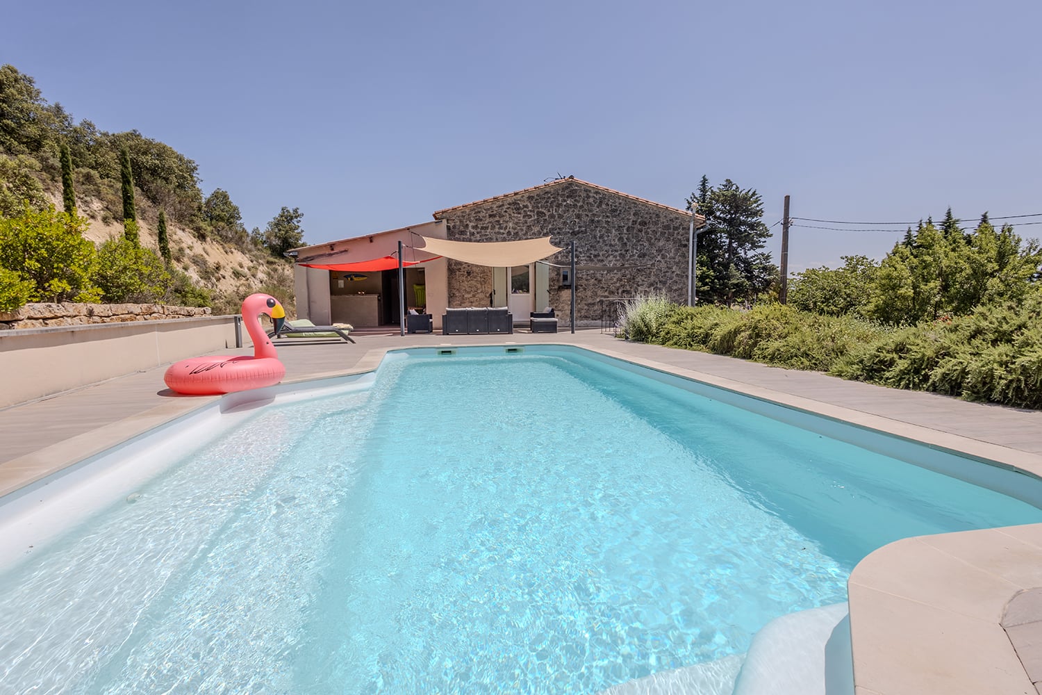 Private pool