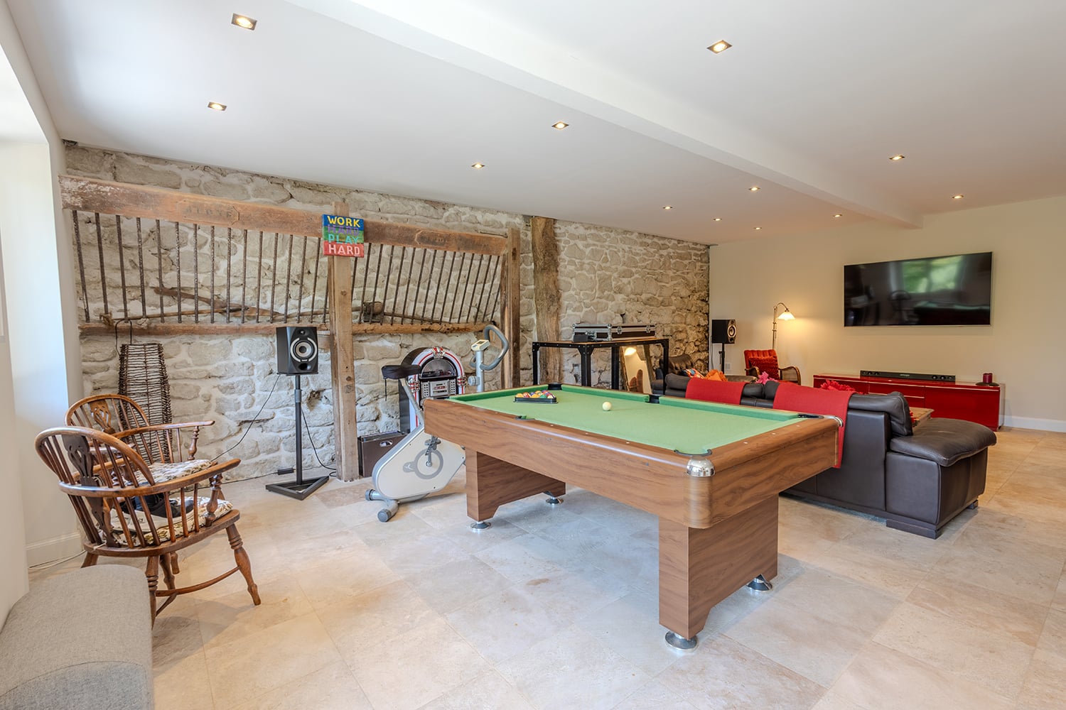 Sitting room | Holiday home in south of France
