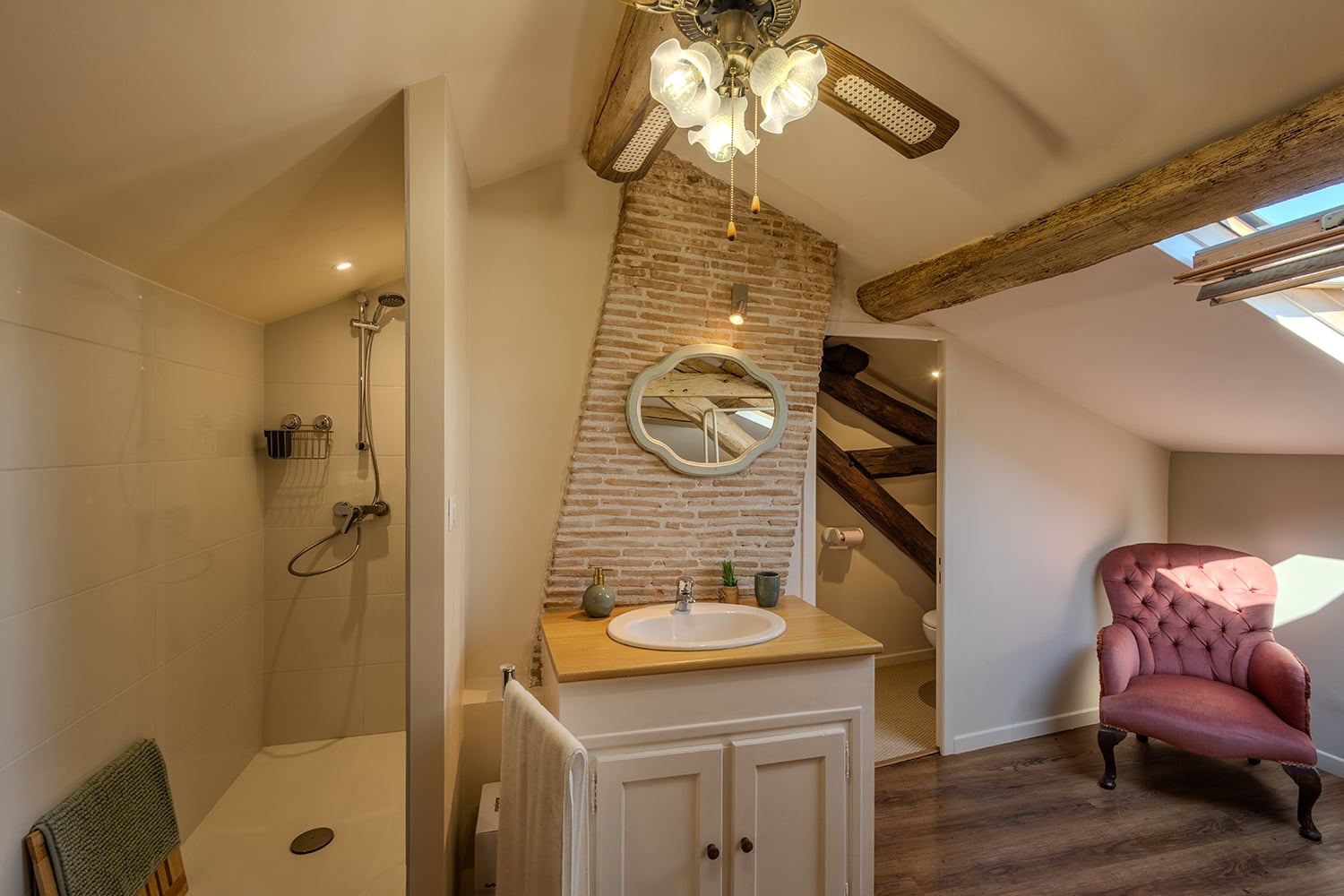 Bathroom | Holiday home in the Dordogne