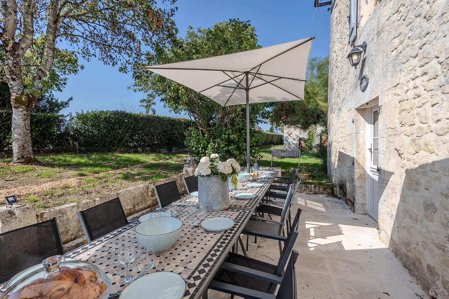 Dining terrace