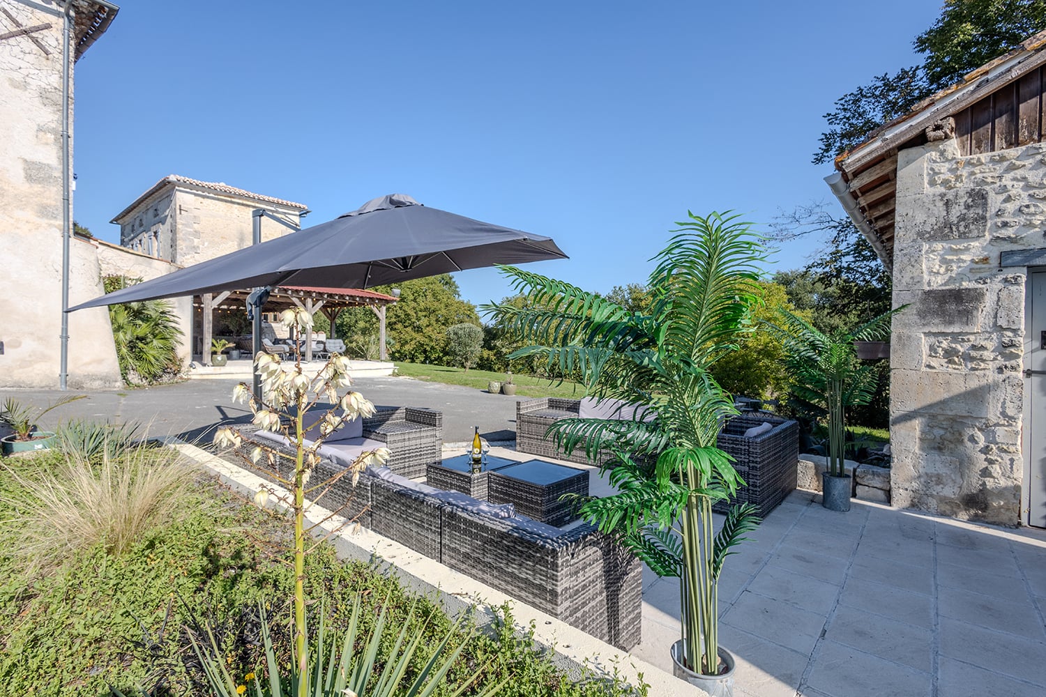 Pool terrace