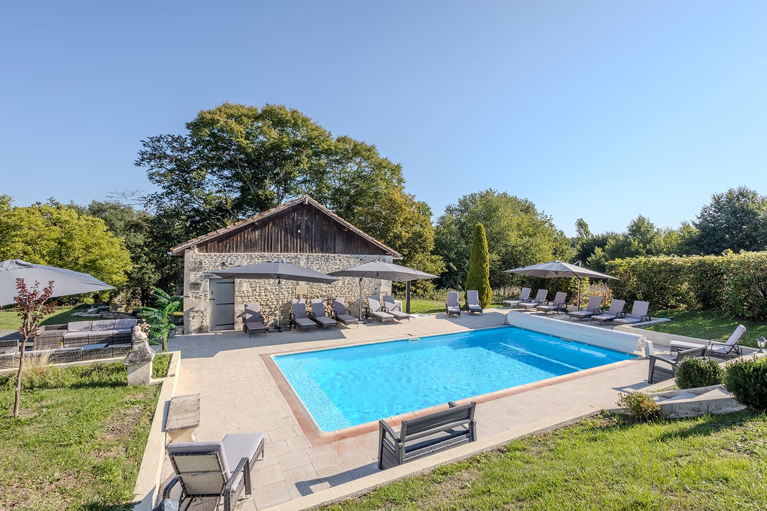 Private pool