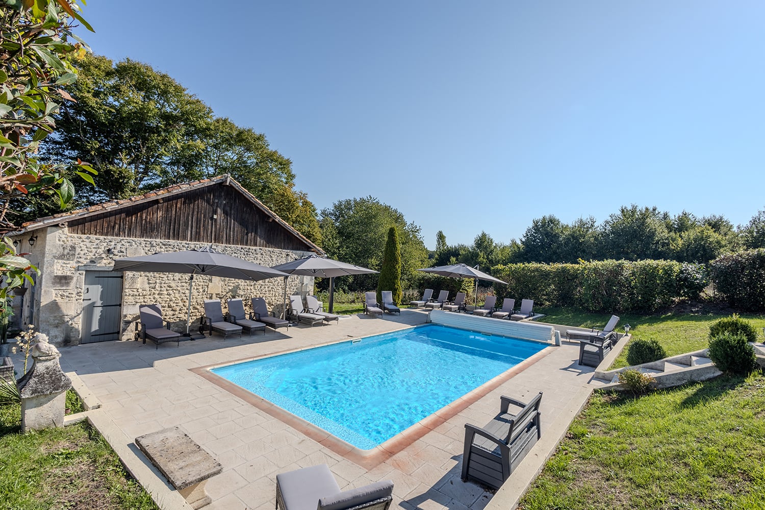 Private pool