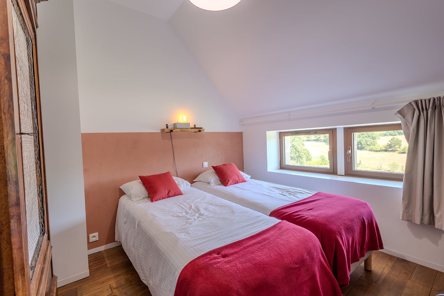 Bedroom | Holiday home in Nouvelle-Aquitaine