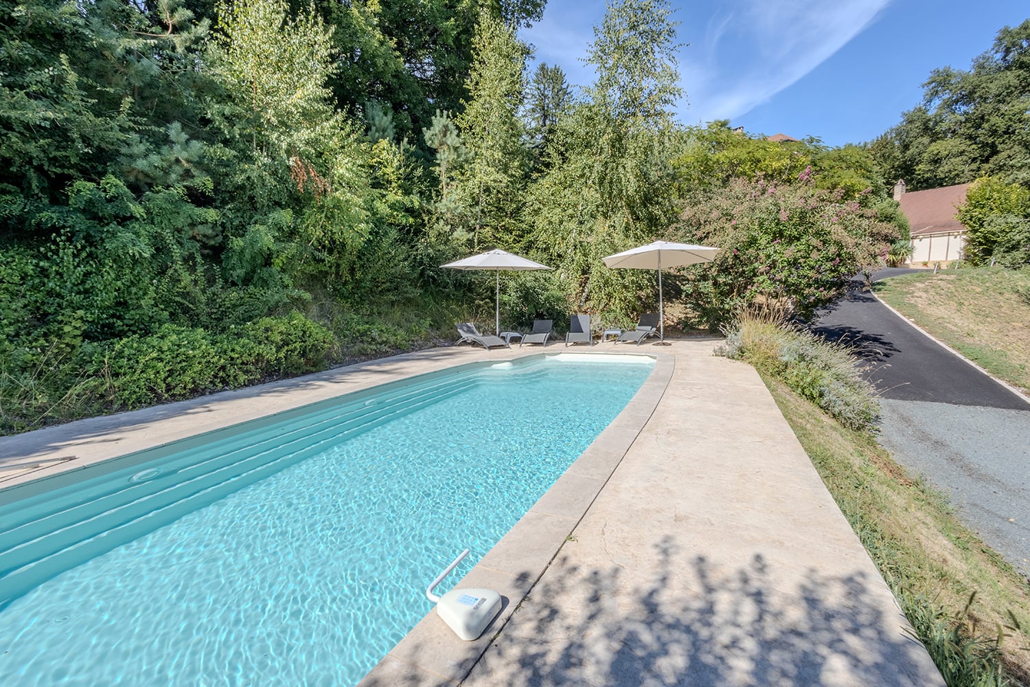 Private pool