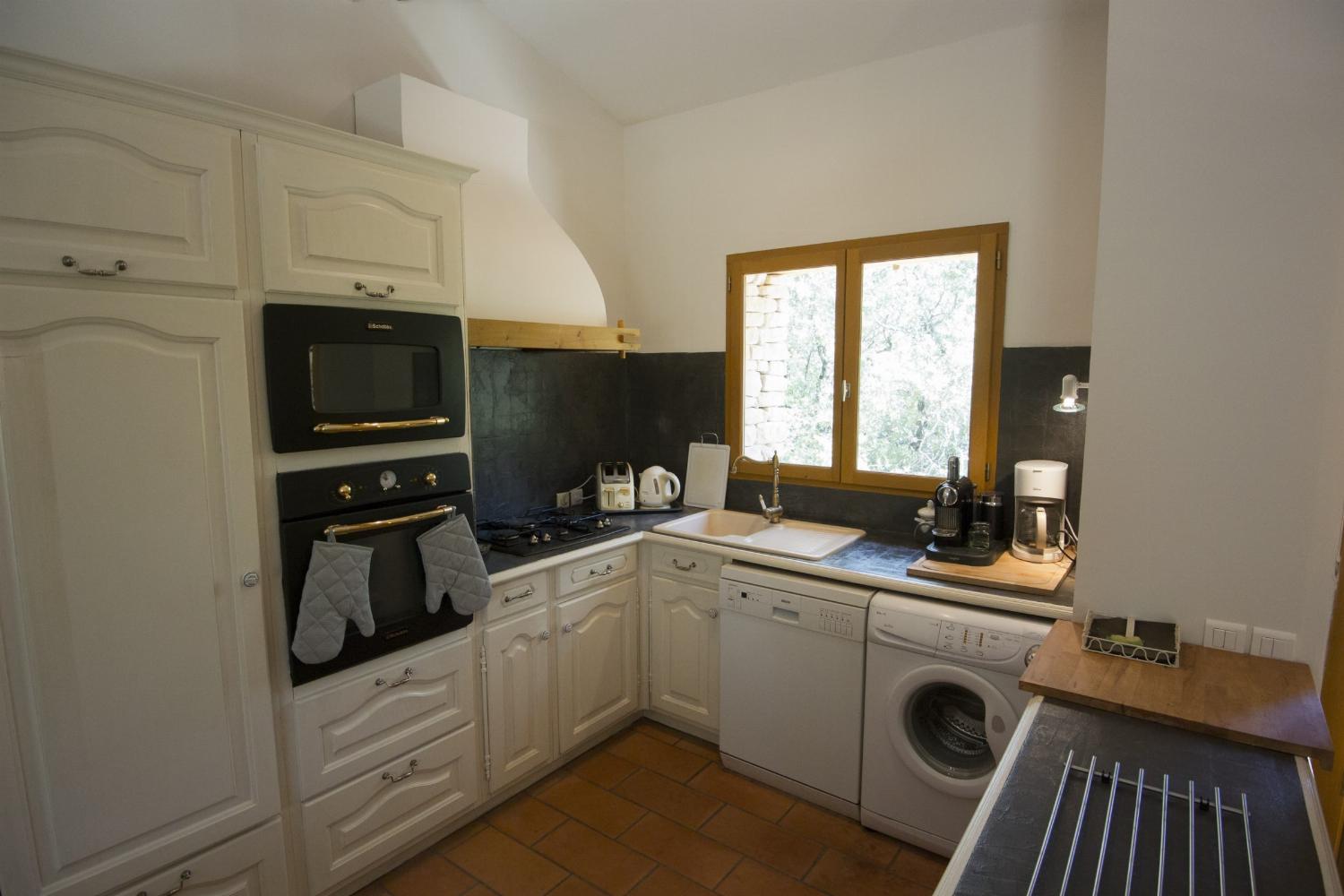 Kitchen | Holiday home in Provence