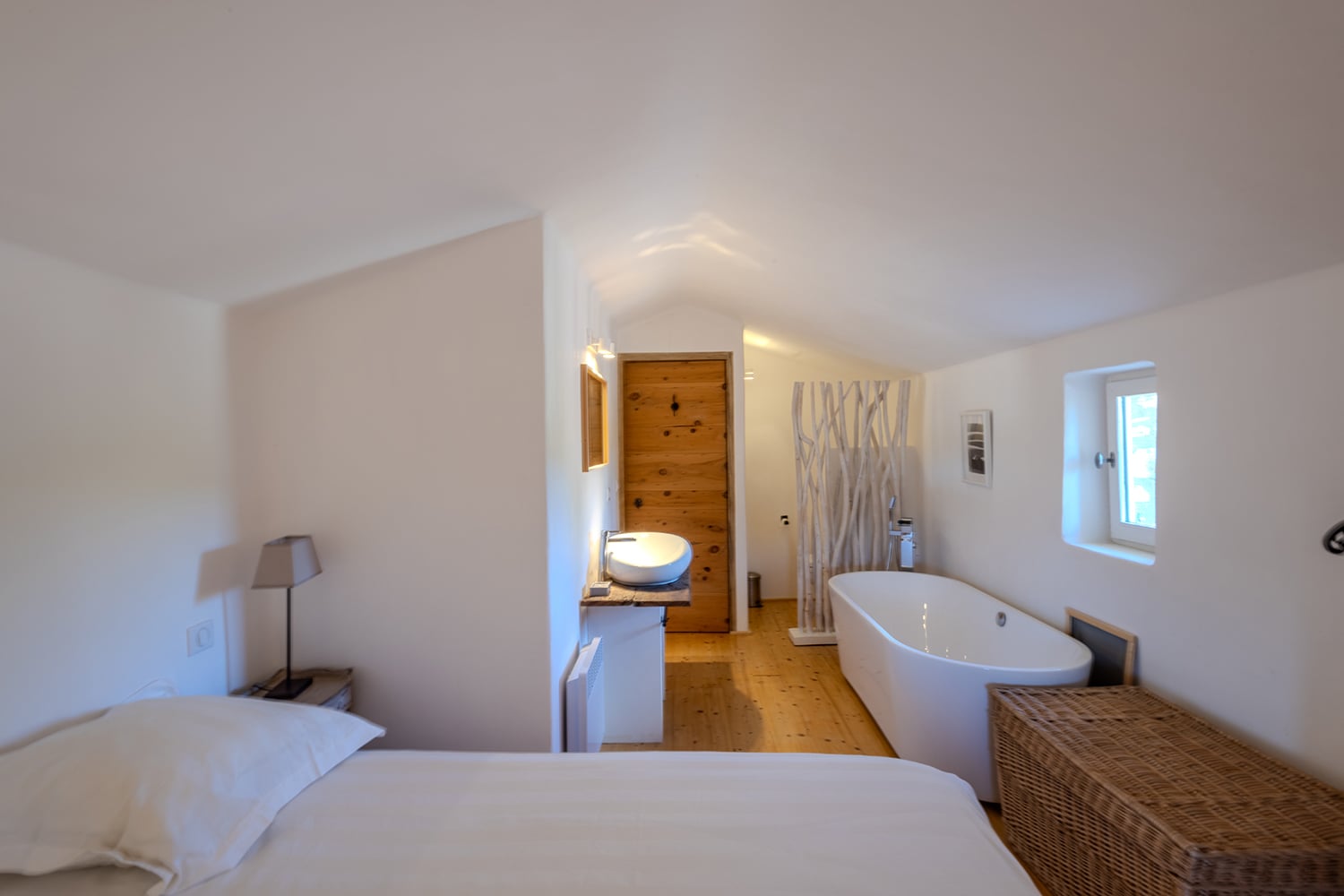 Bedroom | Holiday cottage in Gard