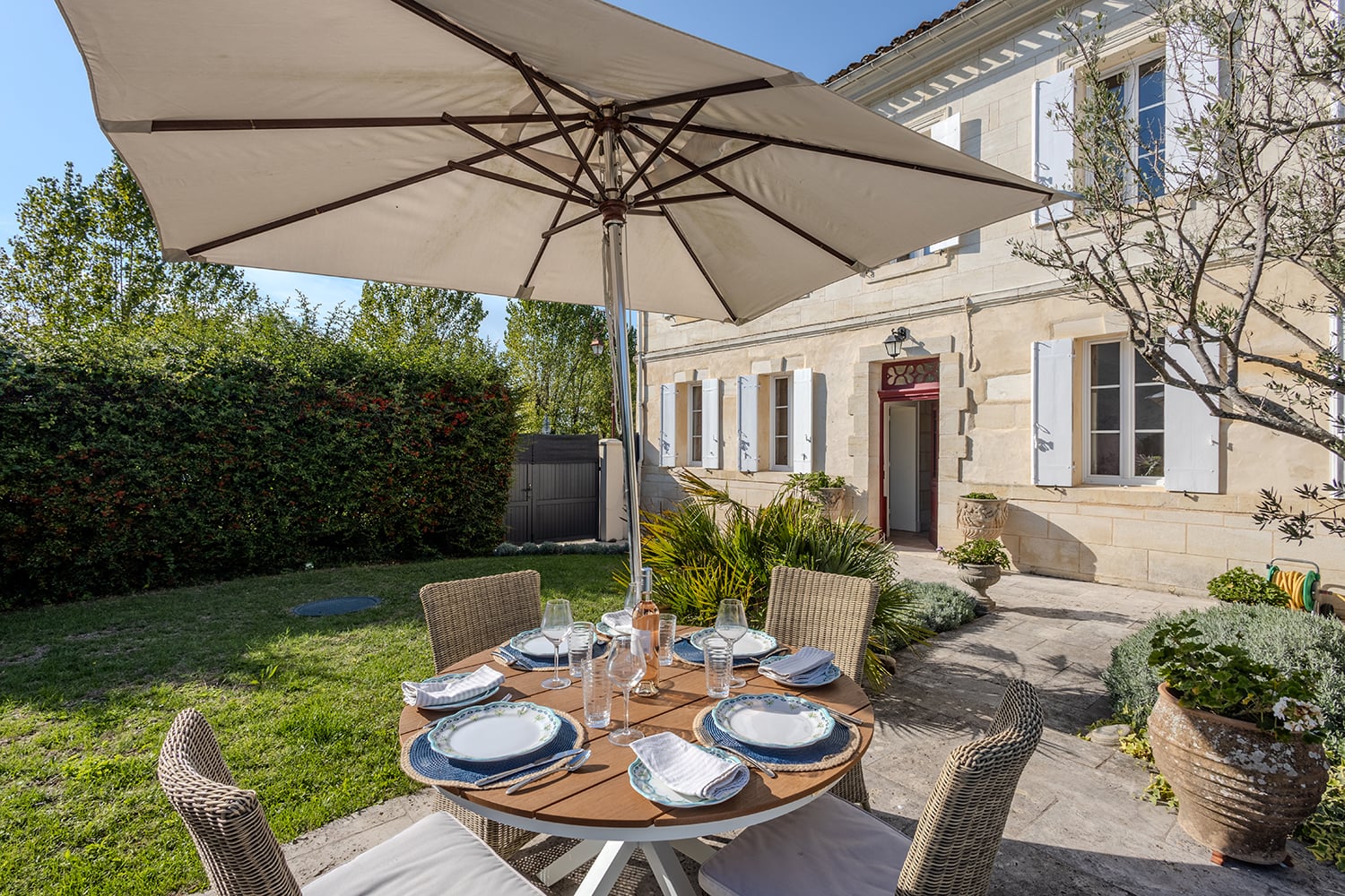 Dining terrace
