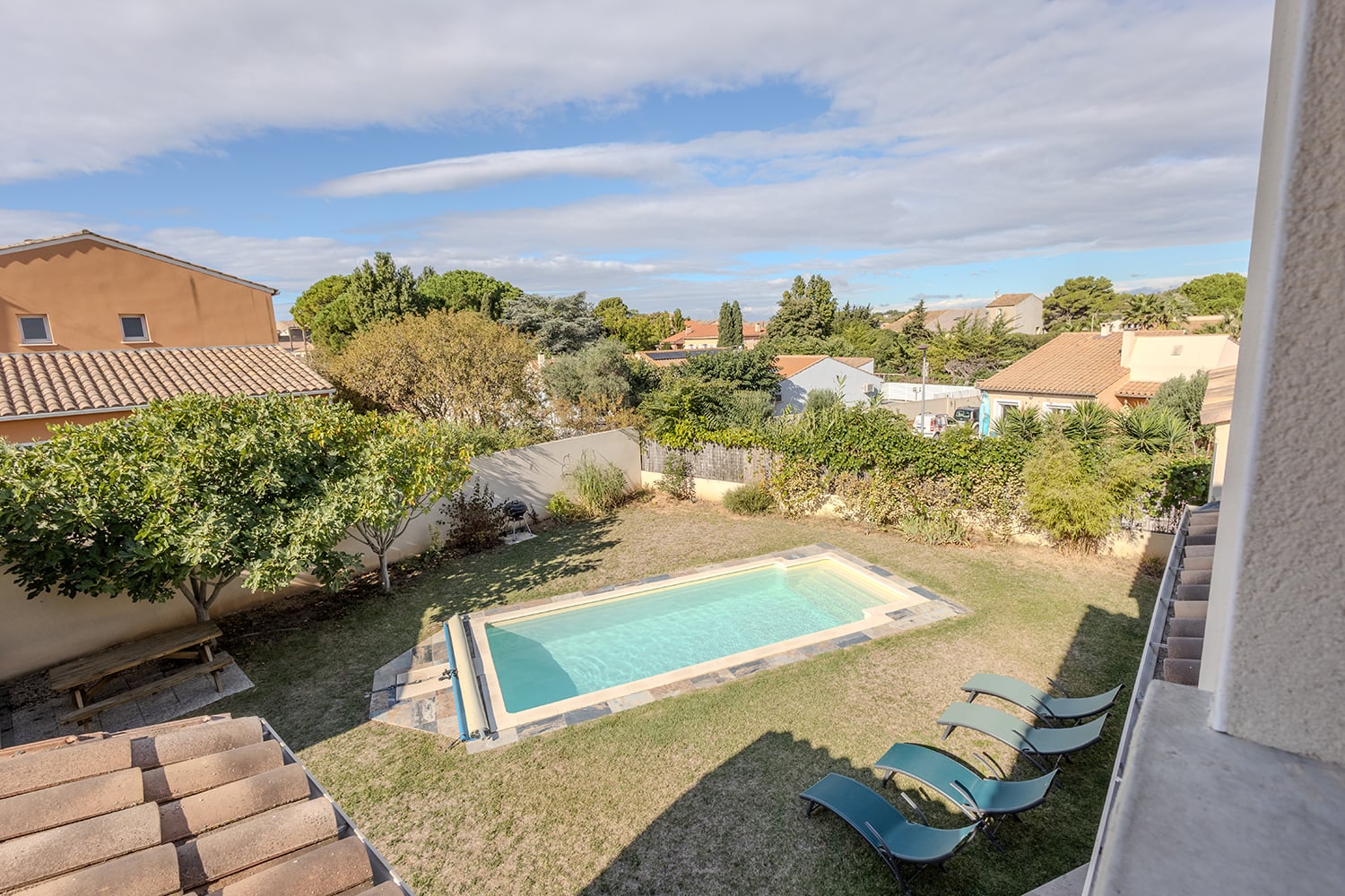 Private pool