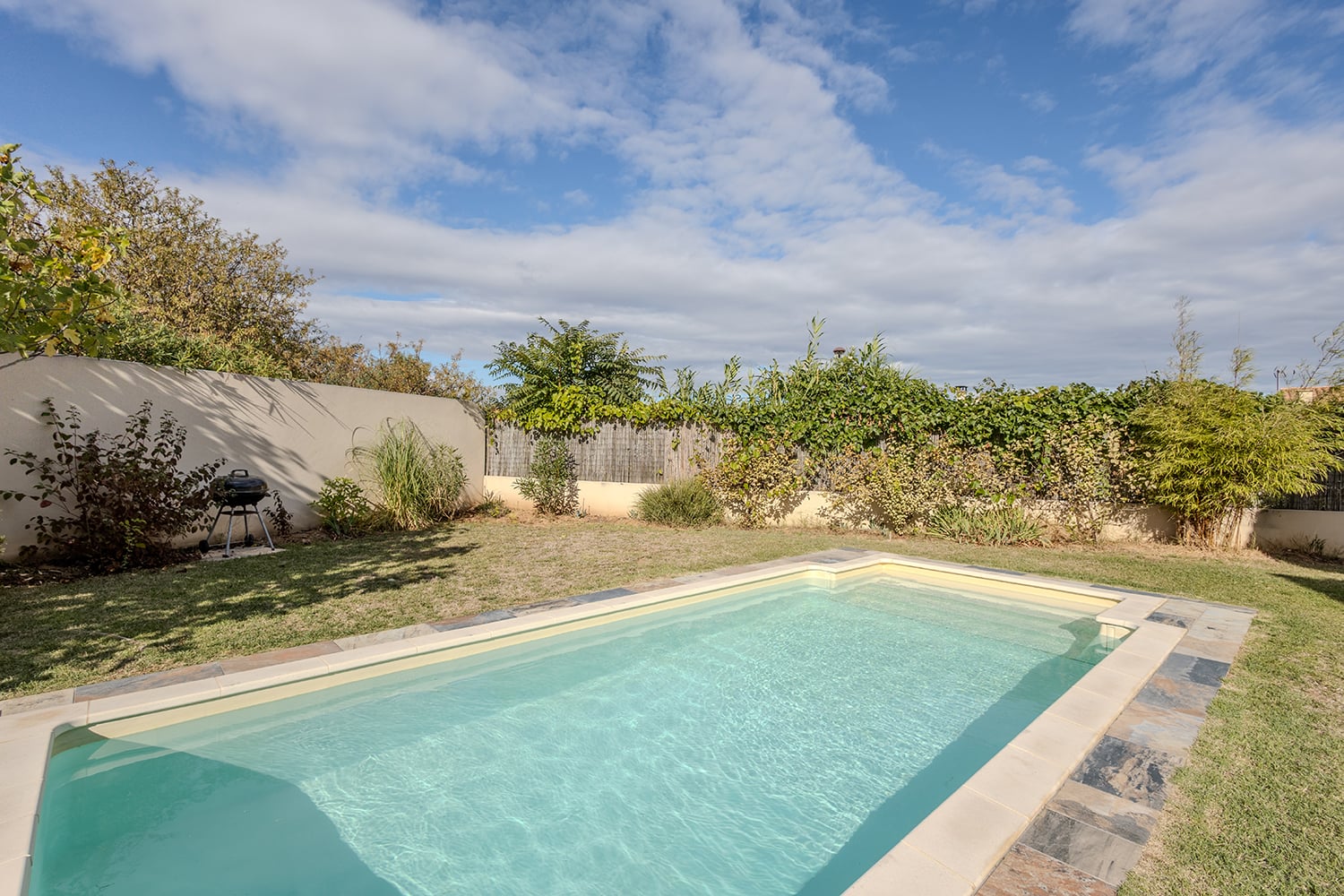 Private pool