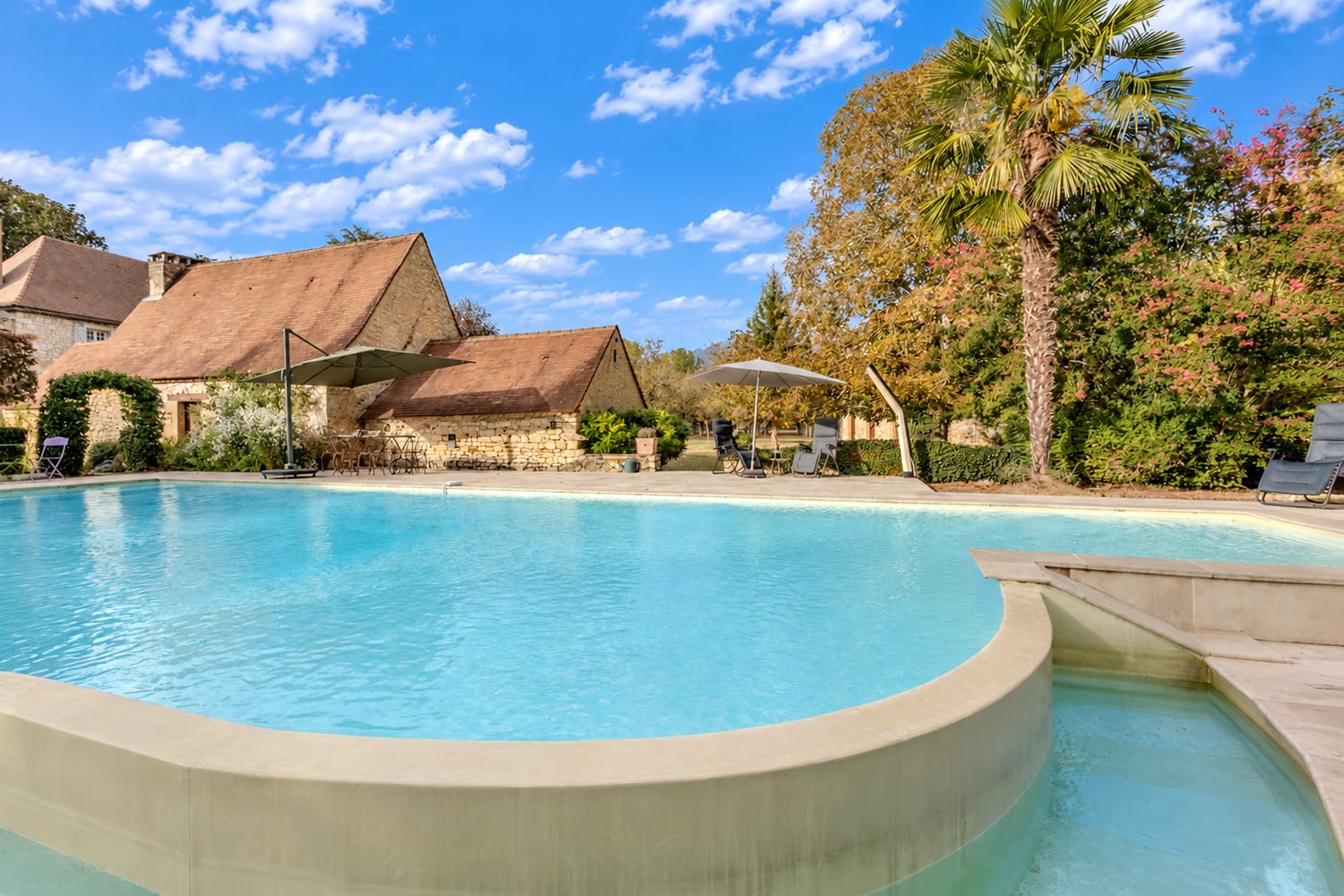 Private heated infinity pool Private heated infinity pool