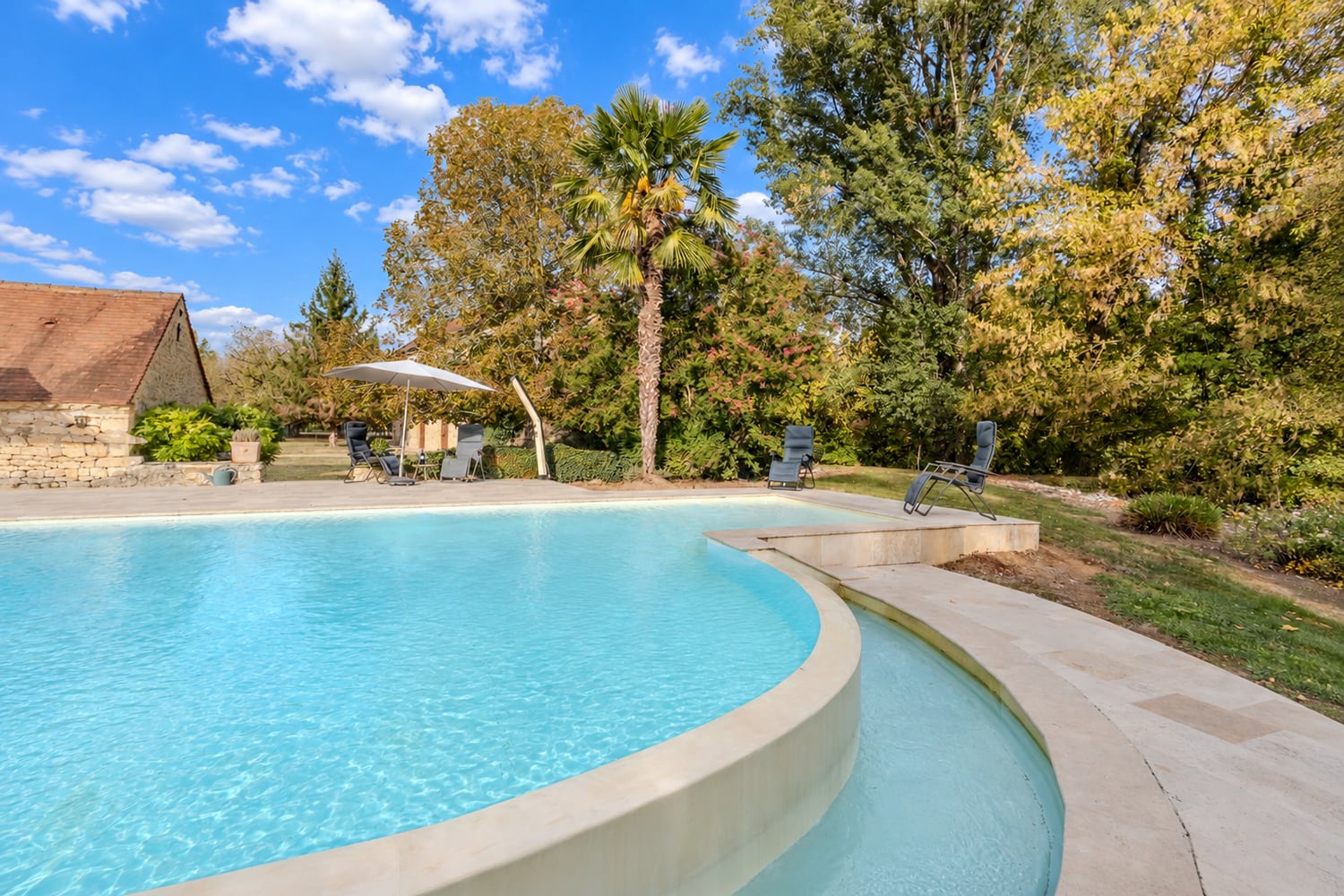 Private heated infinity pool Private heated infinity pool