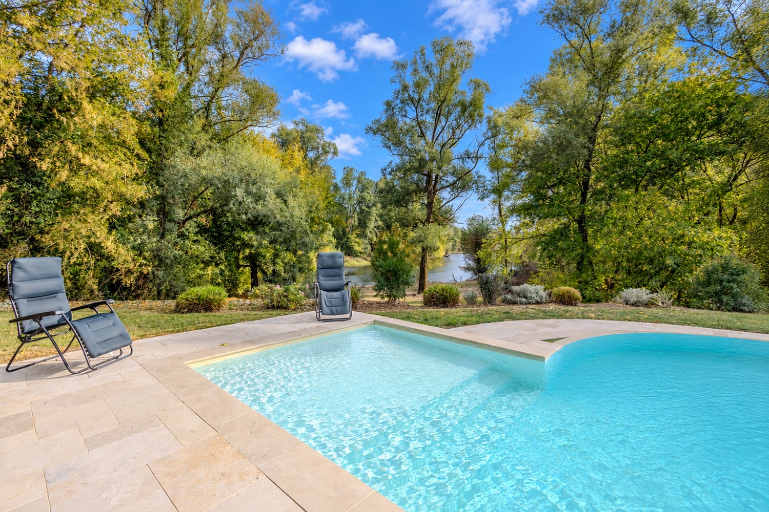 Private heated infinity pool Private heated infinity pool