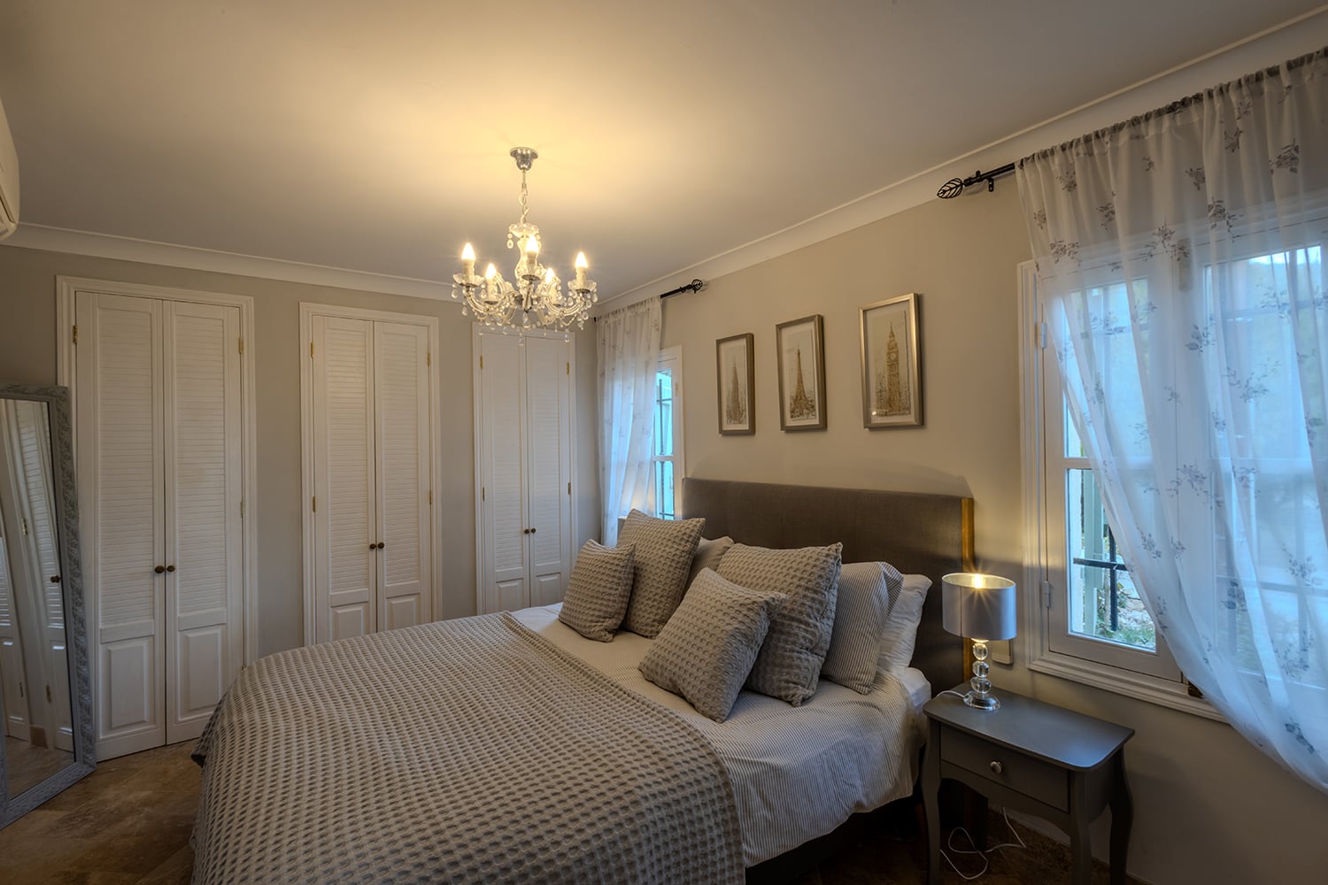 Bedroom | Holiday villa in Seillans Bedroom | Holiday villa in Seillans