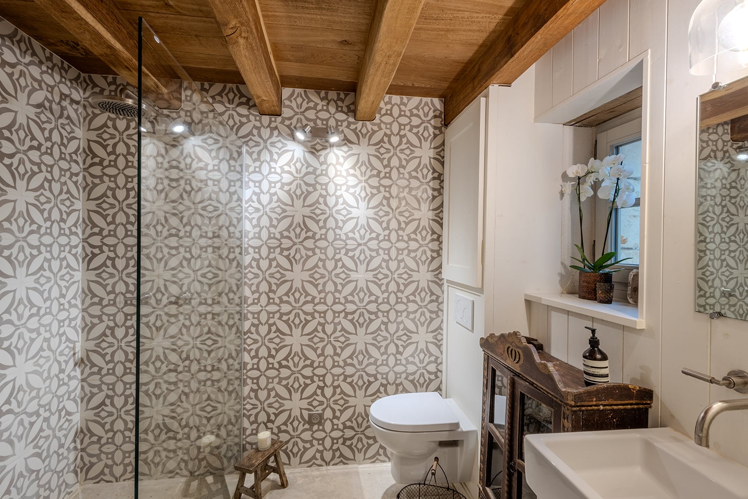 Bathroom | Holiday home in Nouvelle-Aquitaine