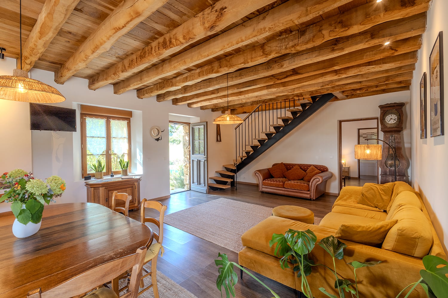 Main house | Sitting room Main house | Sitting room