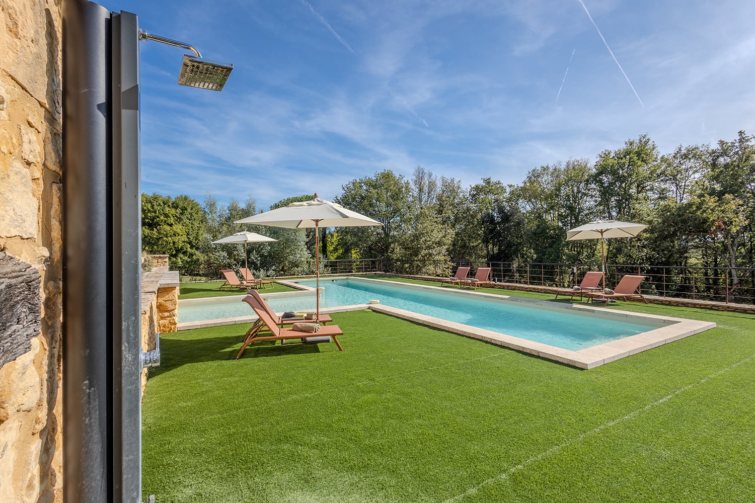 Private pool Private pool