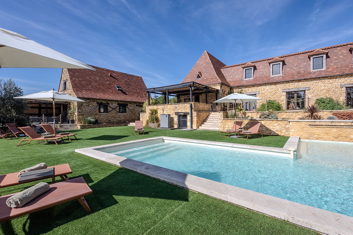 Private pool Private pool