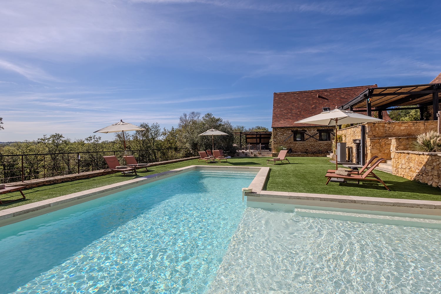 Private pool Private pool