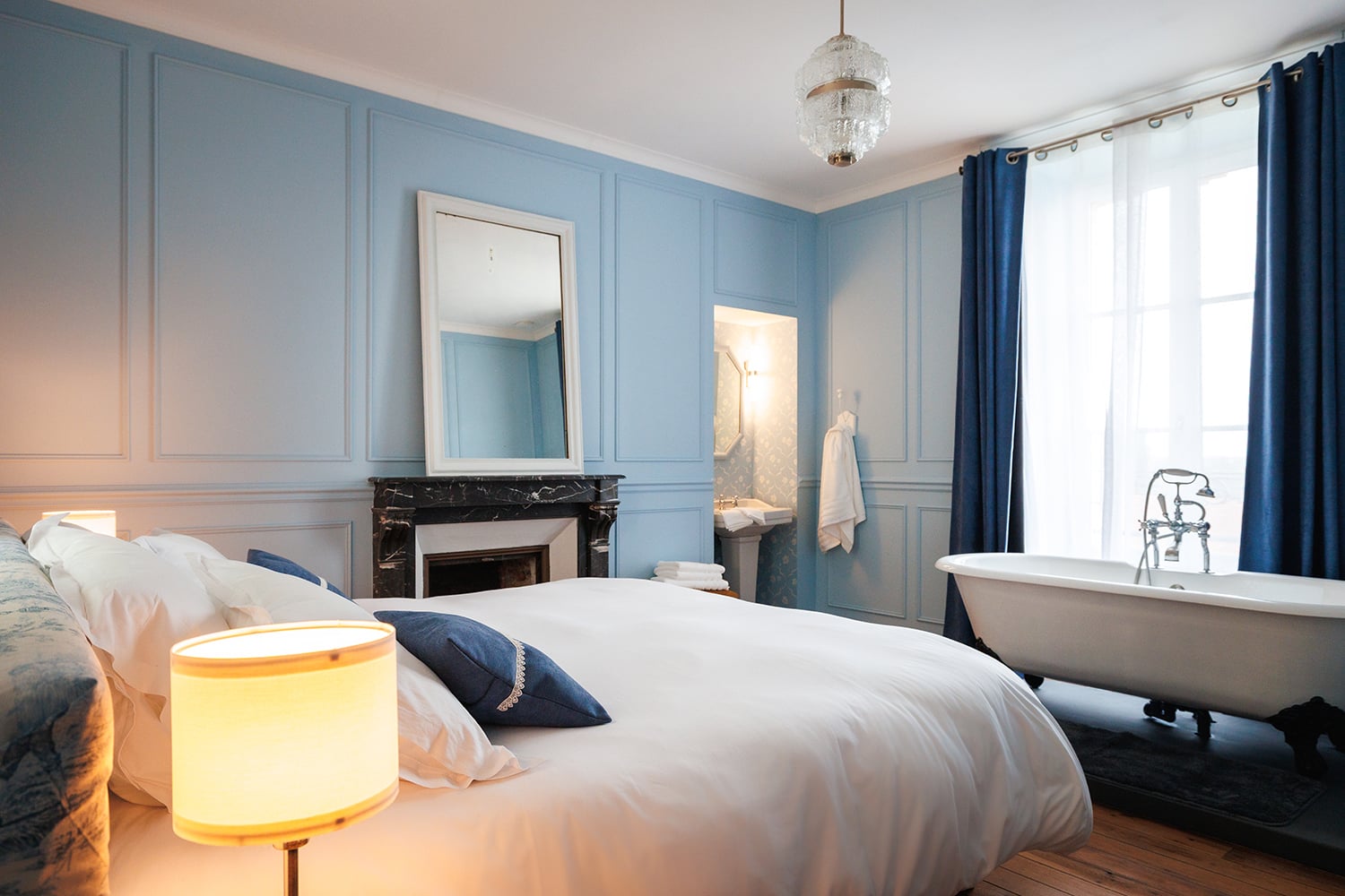 Bedroom | Holiday home in Montournais, Vendée