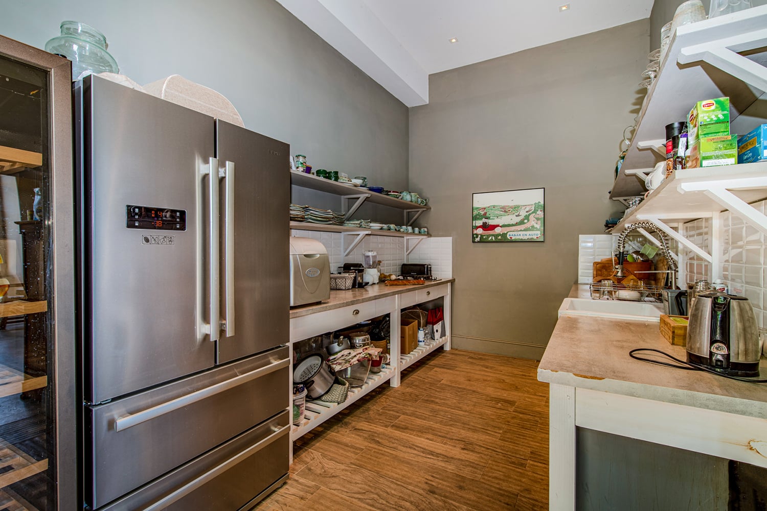 Kitchen | Holiday château in Montréal