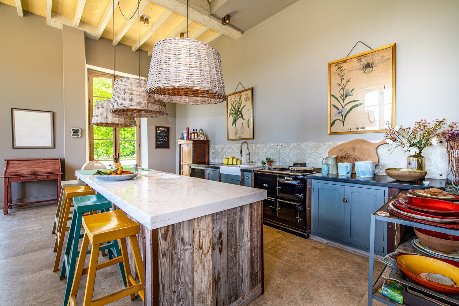 Kitchen | Holiday château in Montréal