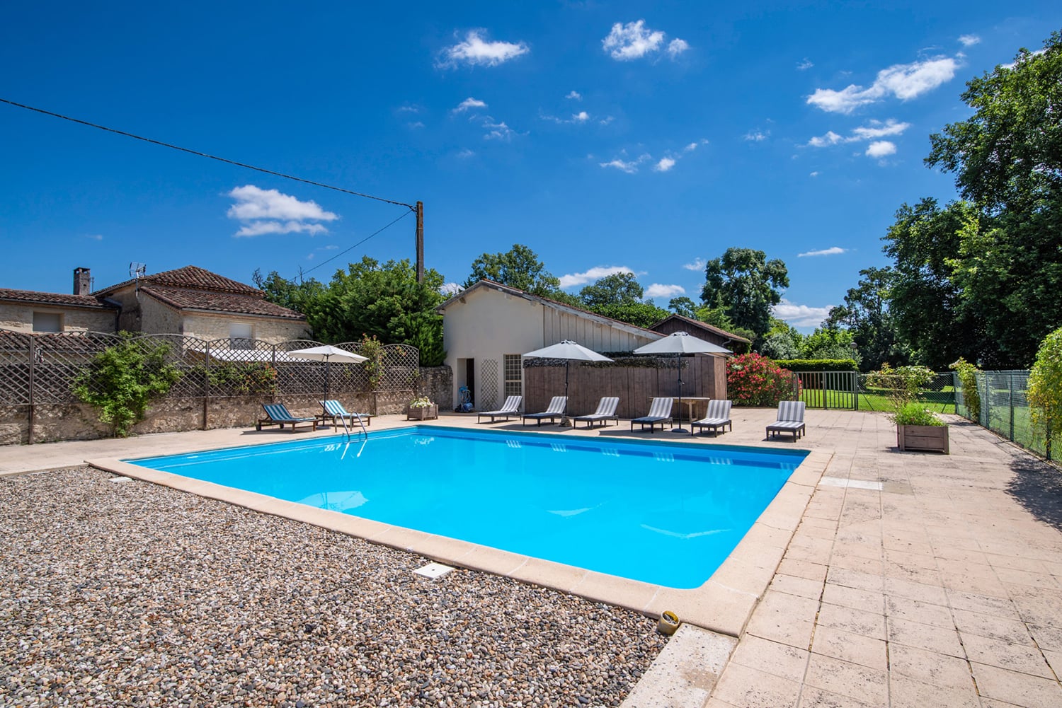 Private pool