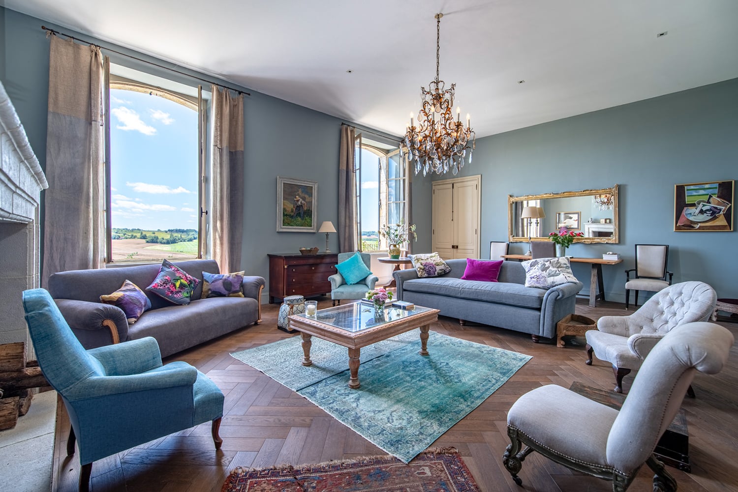 Sitting room | Holiday château in Montréal