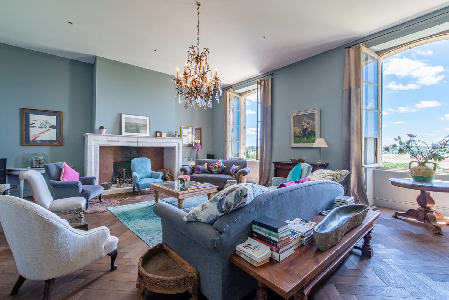 Sitting room | Holiday château in Montréal