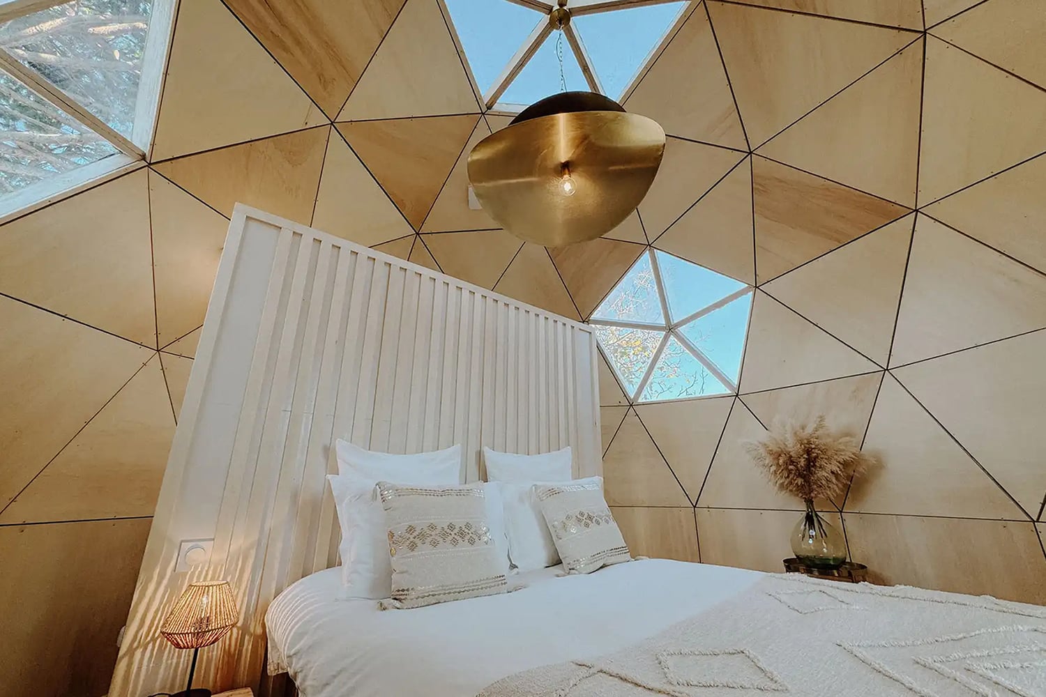 Bedroom | Eco-lodge – Wooden Dome