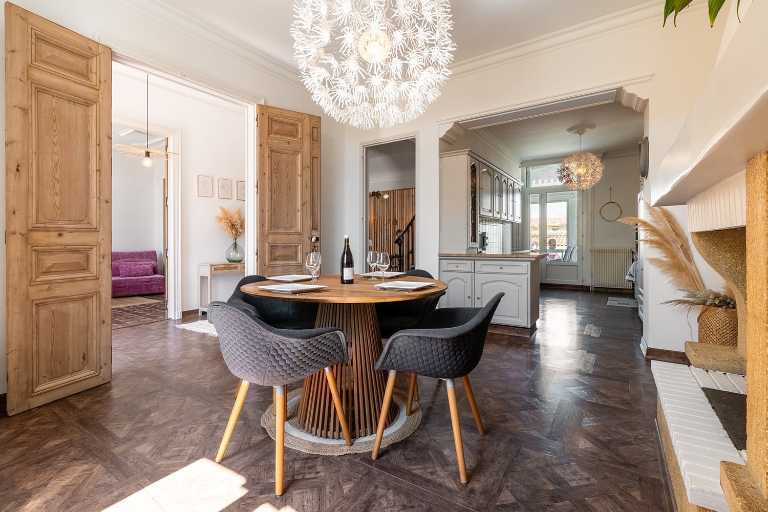 Dining room | Holiday home in Occitanie