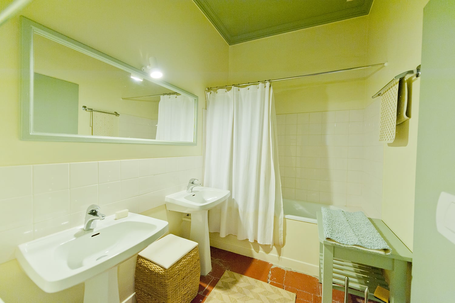 Bathroom | Holiday home in the Tarn