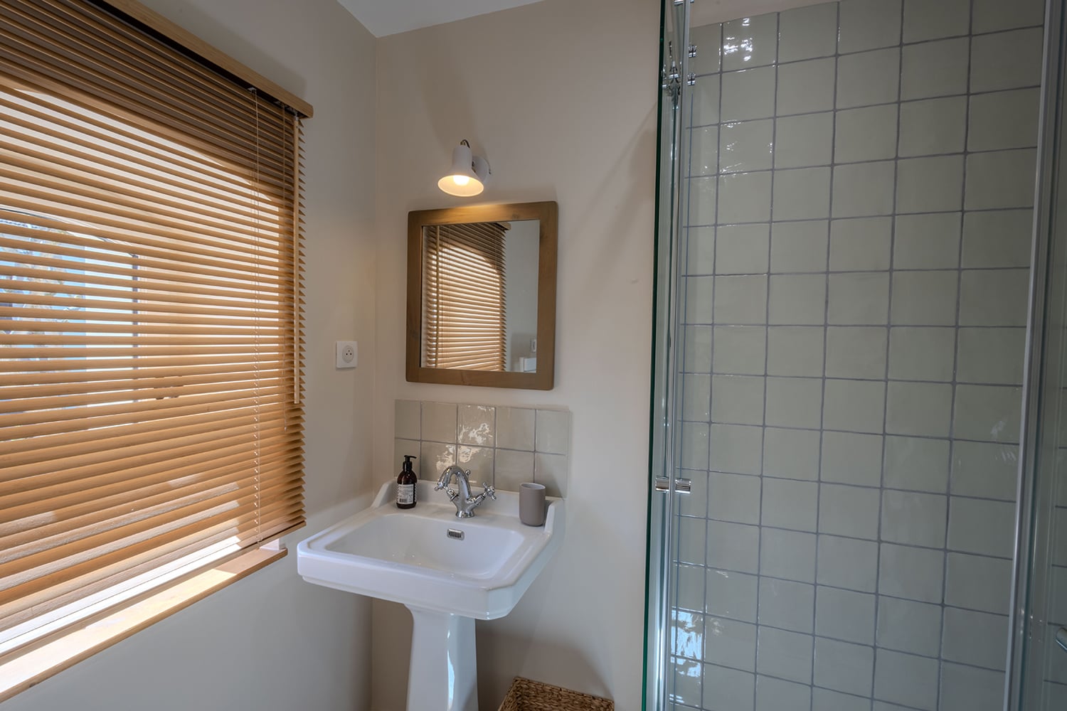Bathroom | Holiday home in Bouches-du-Rhône
