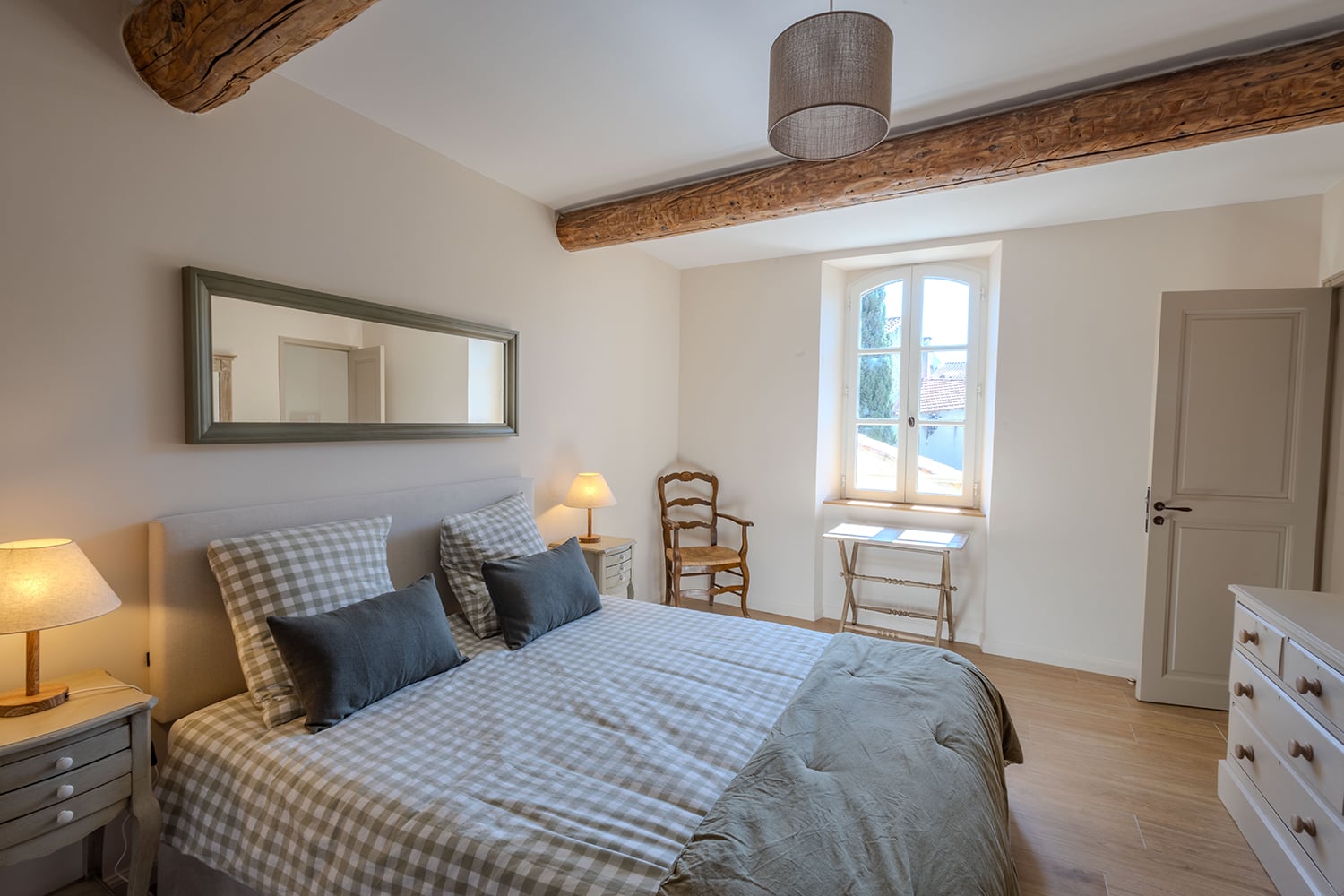 Bedroom | Holiday home in Bouches-du-Rhône