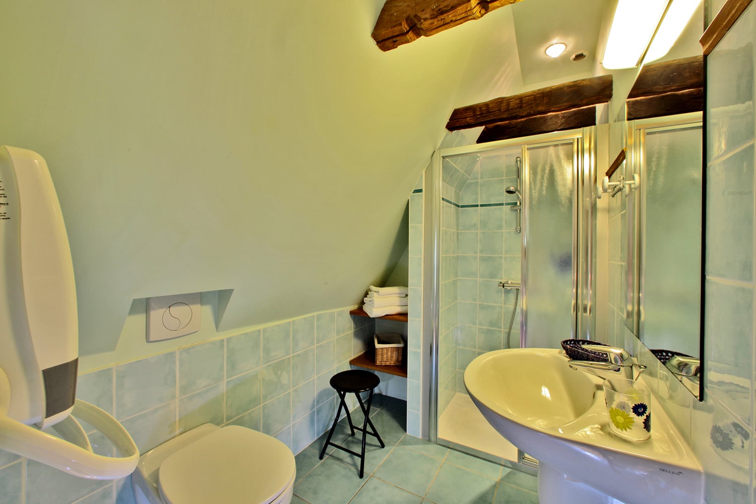 Bathroom | Holiday home with private pool in Dordogne Bathroom | Holiday home with private pool in Dordogne