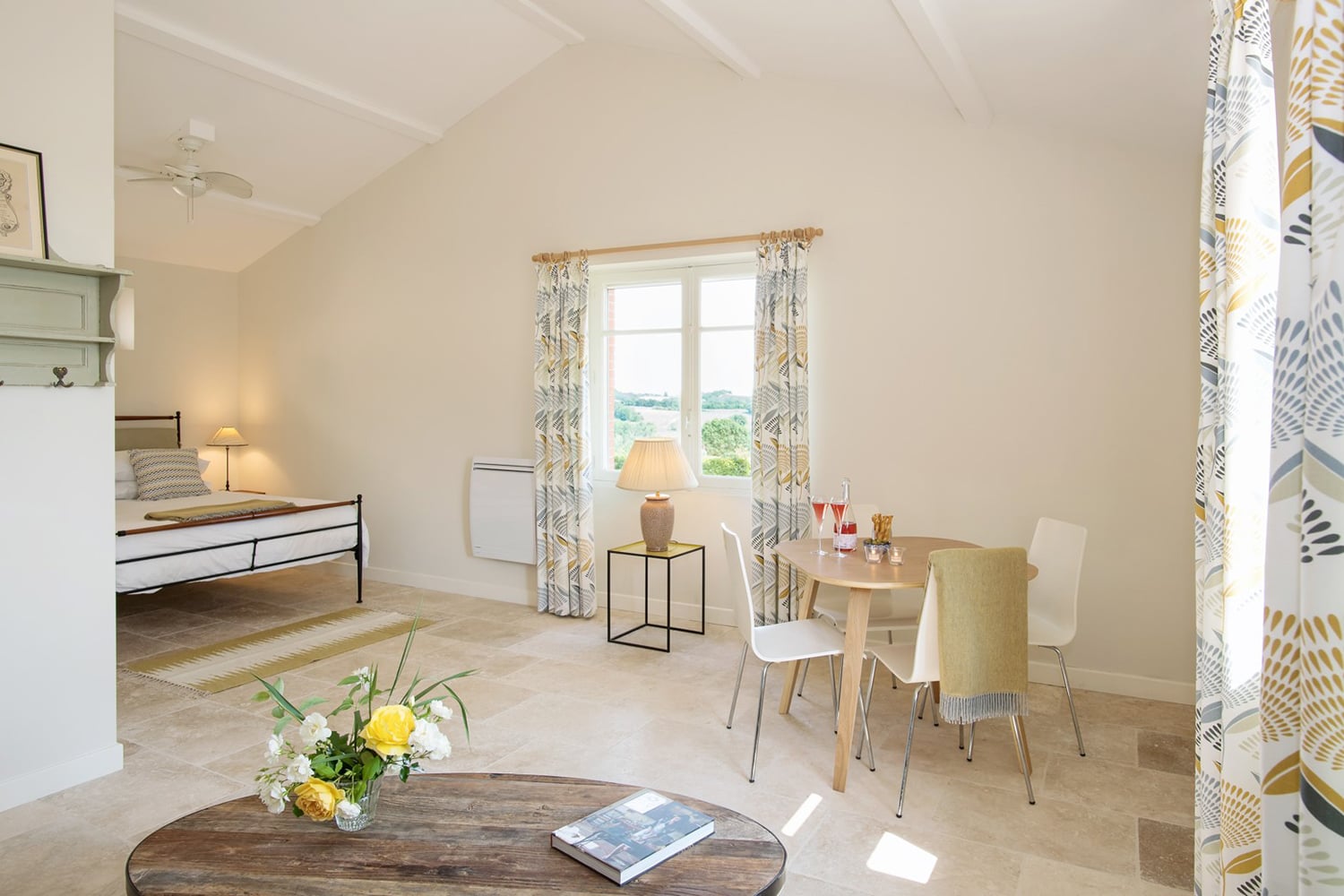 Bedroom | Holiday home in Andillac