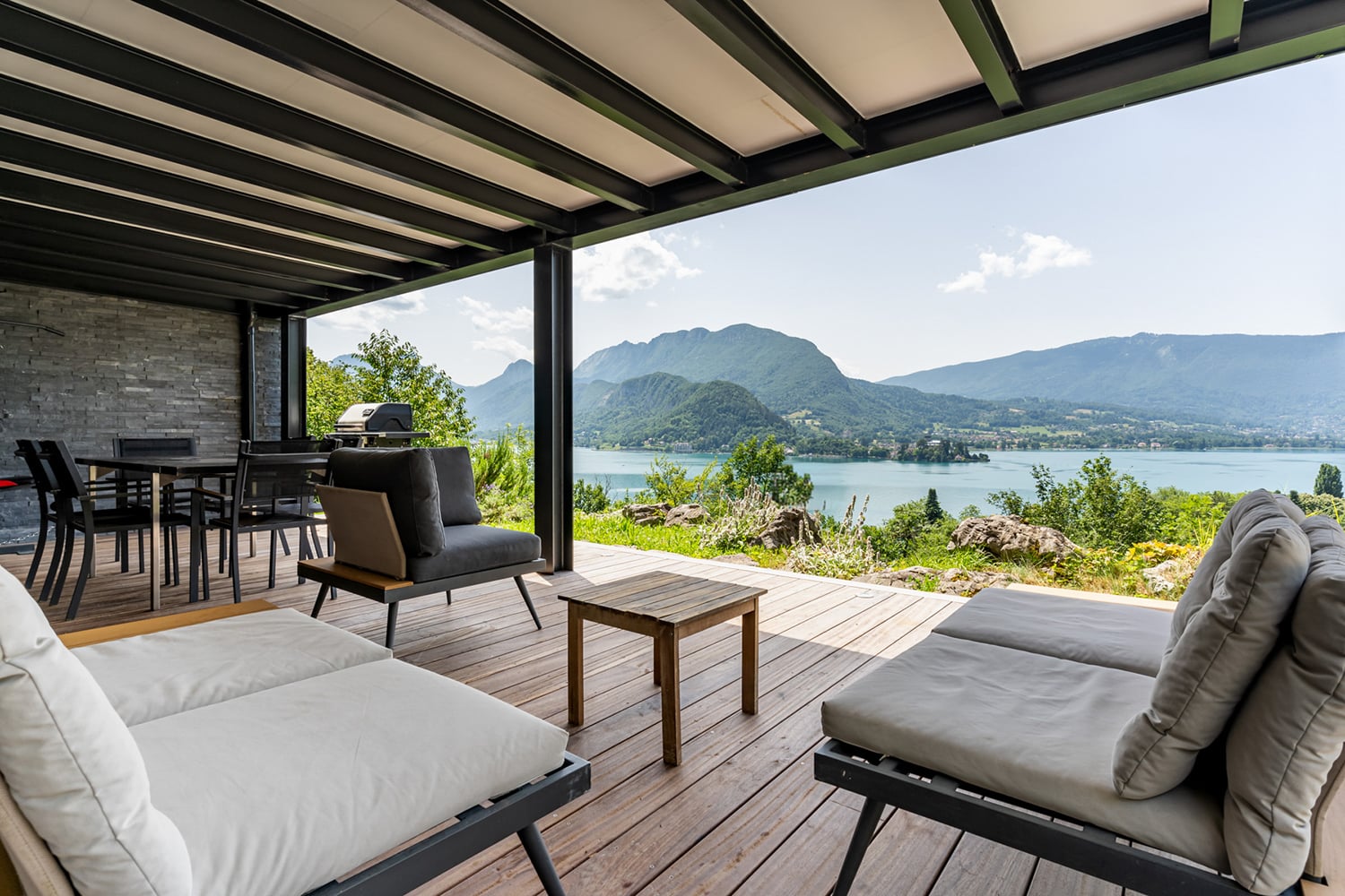 Shaded terrace with view of Lake Annecy