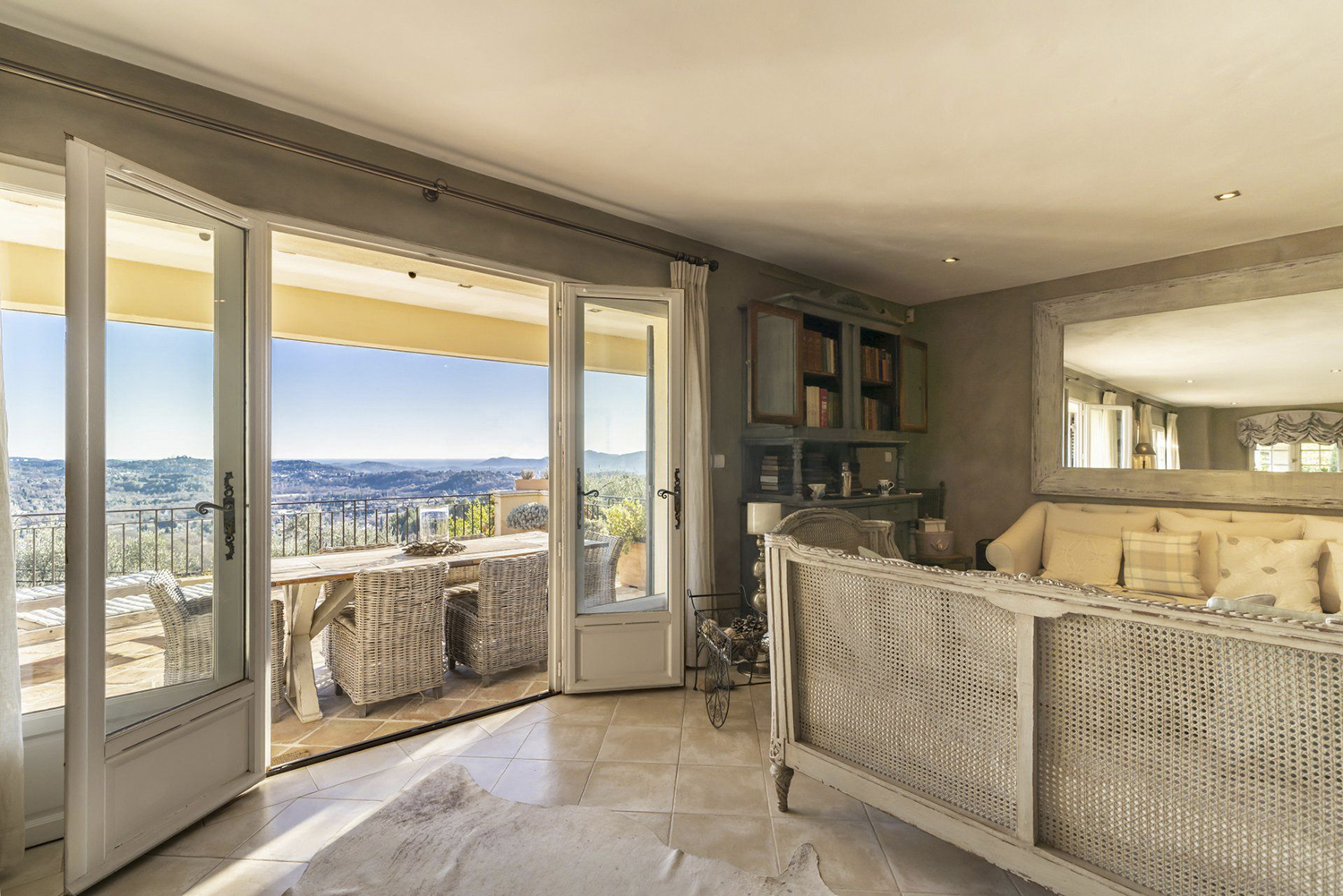 Bedroom | Holiday villa in Provence-Alpes-Côte d'Azur