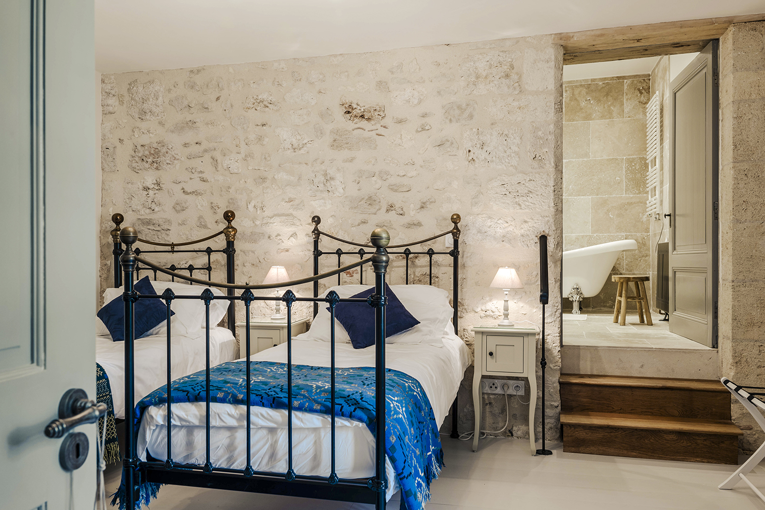 Bedroom | Holiday accommodation in Nouvelle-Aquitaine